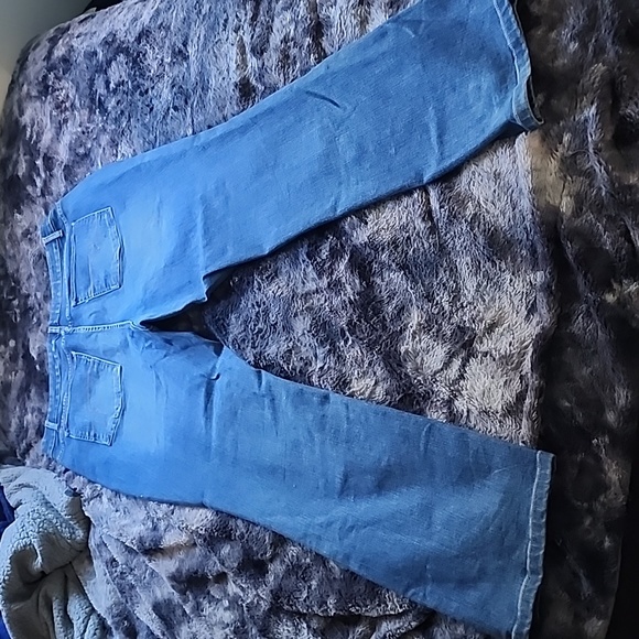 Time & Tru Bootcut Jeans - Picture 2 of 3